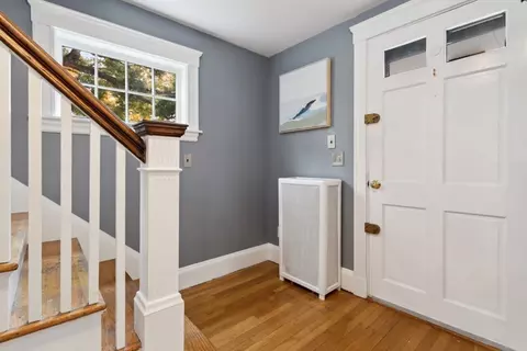 65 Grove St, Reading, MA 01867 photo 4