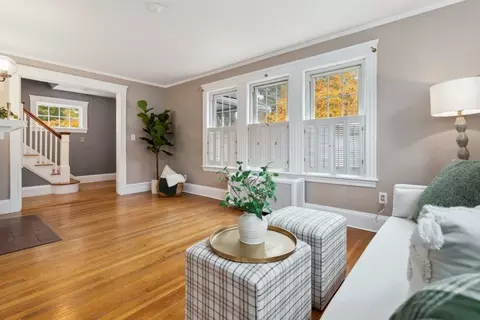 65 Grove St, Reading, MA 01867 photo 6