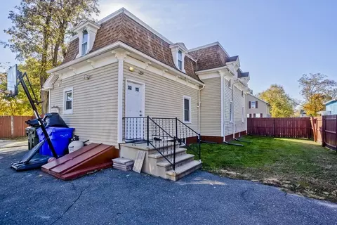 28 Spruce St, Springfield, MA 01105 photo 37