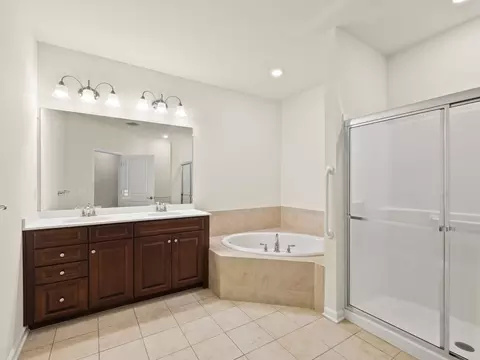 10 Abigail Way #1005, Reading, MA 01867 photo 22