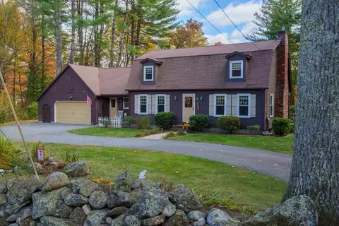 63 Ludlow St, Belchertown, MA 01007