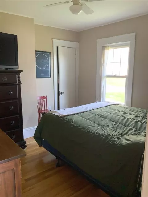 26 Carpenter Ave, Worcester, MA 01605 photo 12