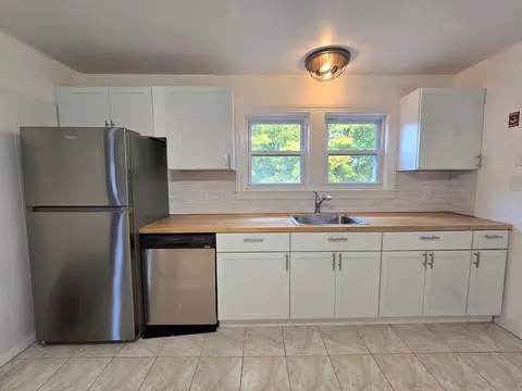 Kitchen - 58 Whitcomb St, Webster, MA 01570 photo 3 of 3