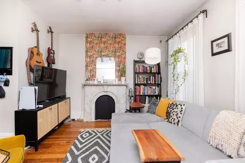 29 Princeton St, Boston, MA 02128