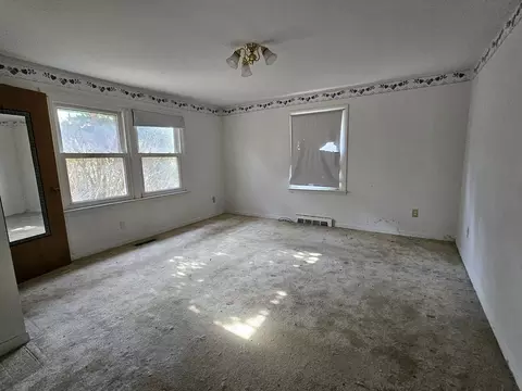 10 June Ave, Webster, MA 01570 photo 13