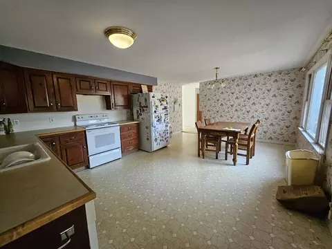 10 June Ave, Webster, MA 01570 photo 7