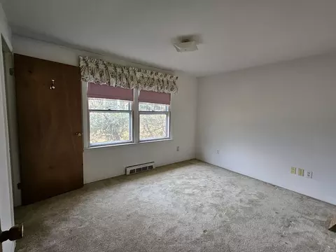 10 June Ave, Webster, MA 01570 photo 17