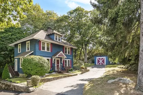 12 Lilly St, Malden, MA 02148