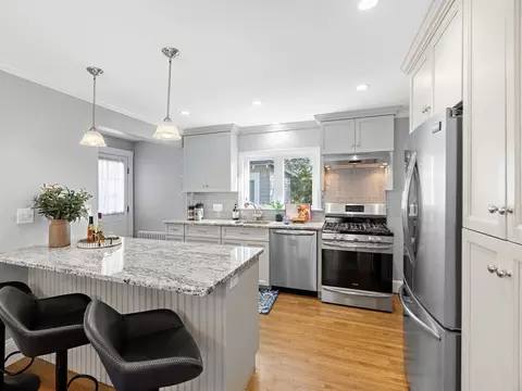 1112 Greendale Ave, Needham, MA 02492 photo 9