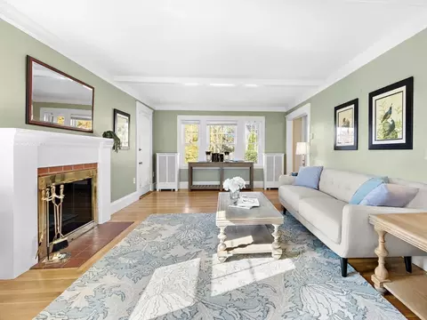 1112 Greendale Ave, Needham, MA 02492 photo 6