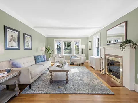 1112 Greendale Ave, Needham, MA 02492 photo 3