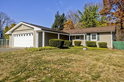 151 Bemis Rd, Holyoke, MA 01040