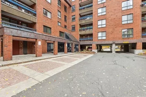 4 Summit Dr #4-602, Reading, MA 01867 photo 16