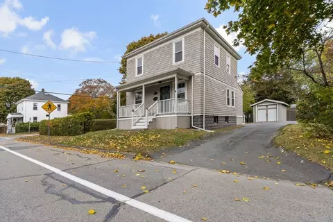 684 Church St, New Bedford, MA 02745