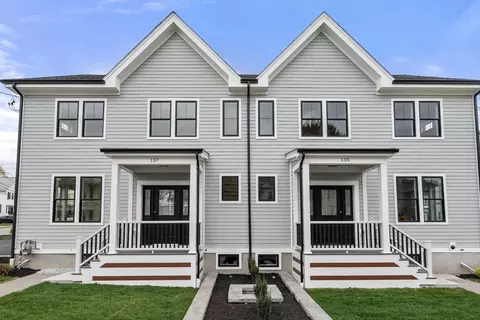 137 Nichols Ave #137, Watertown, MA 02472