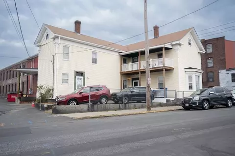 285 Lowell St, Lawrence, MA 01841