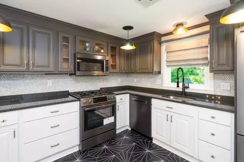 15 River Park St, Needham, MA 02494 photo 7