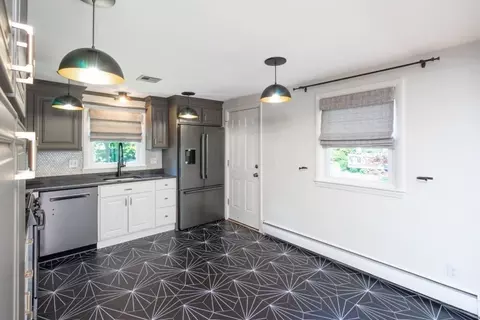 15 River Park St, Needham, MA 02494 photo 6
