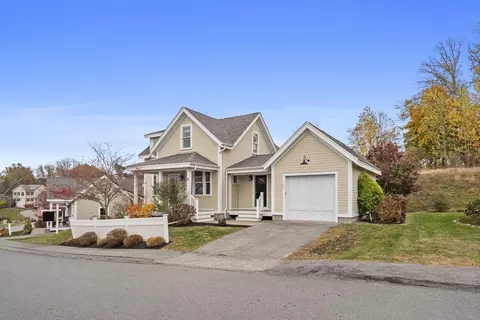 10 Follinsbee Ln #10, West Newbury, MA 01985