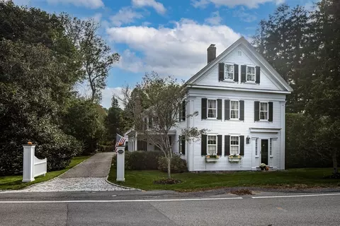 3625 Main St, Barnstable, MA 02630 photo 2