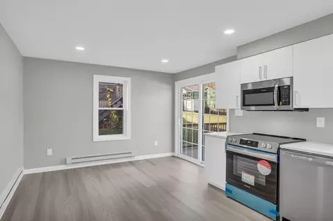 55 Fourth St, Worcester, MA 01602 photo 14