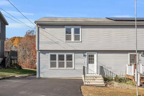 55 Fourth St, Worcester, MA 01602 photo 2
