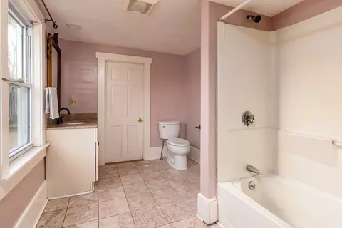 20 S Main St, Ashburnham, MA 01430 photo 17