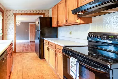 20 S Main St, Ashburnham, MA 01430 photo 25
