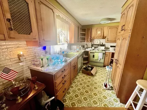 Kitchen - 30 Hidden Rd, Methuen, MA 01844 photo 1 of 2