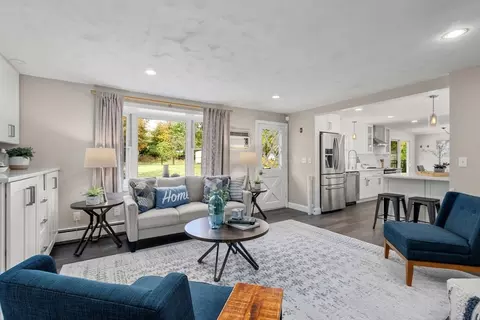 Living - 62 Gregory Rd, Framingham, MA 01701 photo 4 of 4