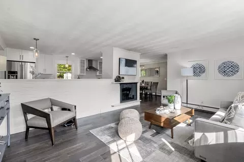 62 Gregory Rd, Framingham, MA 01701