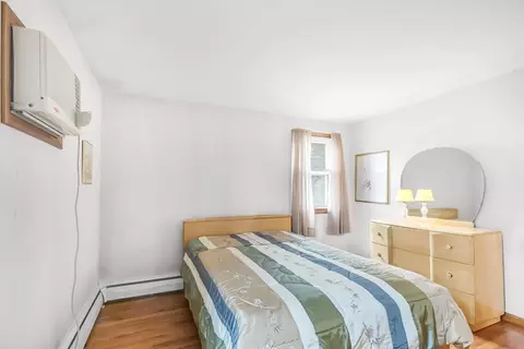 131 Mccarthy Ave, Chicopee, MA 01020 photo 13