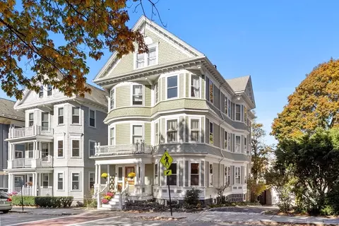 Exterior - 255 Walnut St #C, Brookline, MA 02445 photo 4 of 4