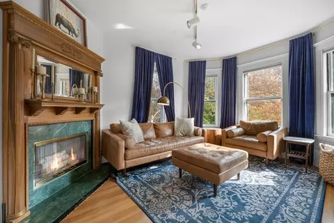 Living - 255 Walnut St #C, Brookline, MA 02445 photo 2 of 3
