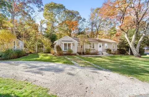 92 Timberlane Dr, Mashpee, MA 02649 photo 22