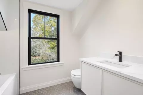 47 Elm St, Hingham, MA 02043 photo 28