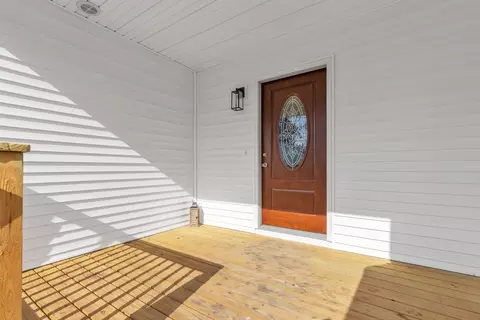 9 3rd Ave, Ware, MA 01082 photo 6
