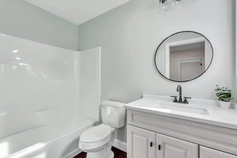 9 3rd Ave, Ware, MA 01082 photo 20