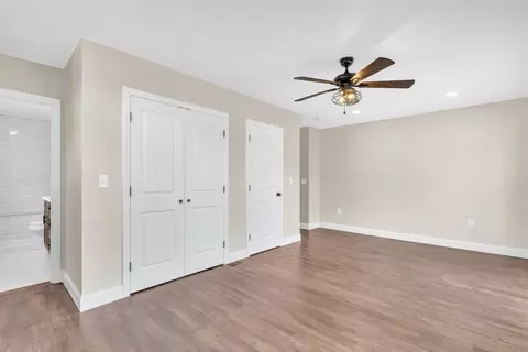9 3rd Ave, Ware, MA 01082 photo 28