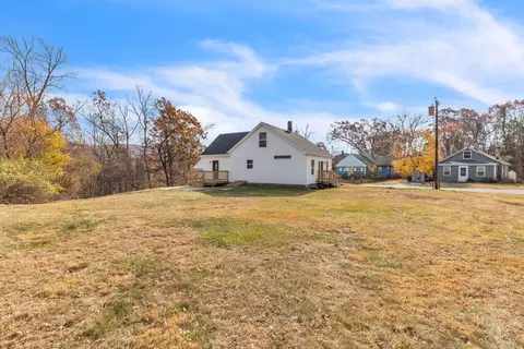 9 3rd Ave, Ware, MA 01082 photo 36