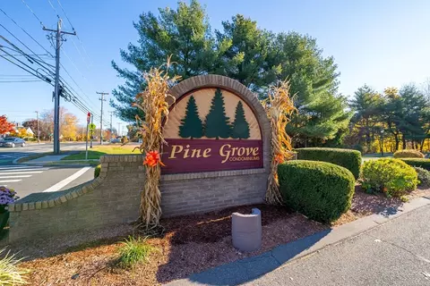 35 Pine Grove Dr #35, South Hadley, MA 01075
