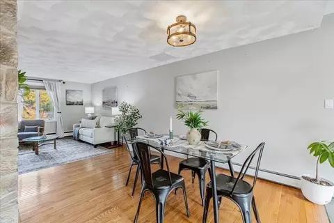 1 Mitchell Ln, Wakefield, MA 01880 photo 5