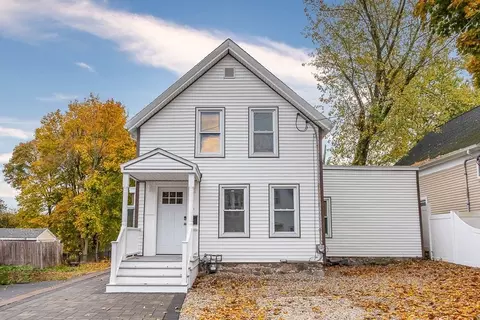 18 Walker St, Weymouth, MA 02188