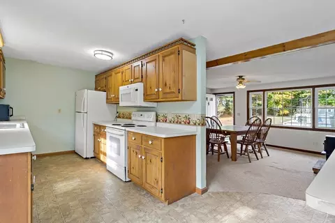 Kitchen - 30 Thom Ave, Bourne, MA 02532 photo 3 of 3
