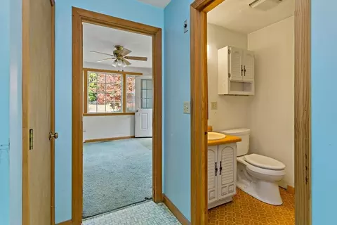 Entry Way - 30 Thom Ave, Bourne, MA 02532 photo 1 of 1