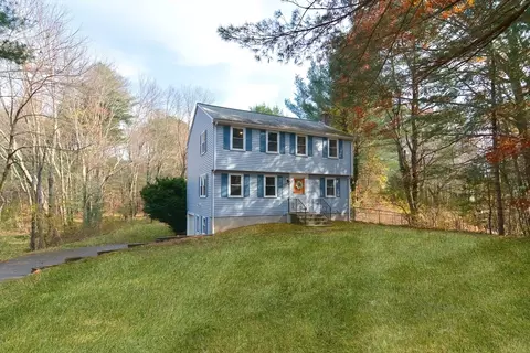 6 Pine Needle Dr, Medway, MA 02053