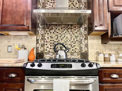 182 Read St, Fall River, MA 02720 photo 12