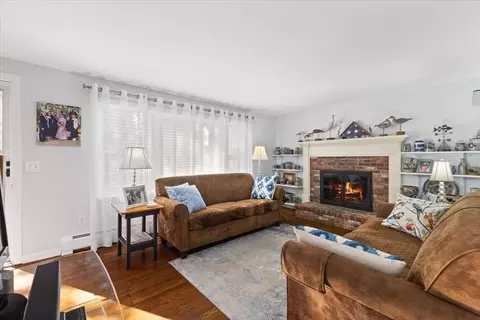 20 Carlton Rd, Bourne, MA 02532 photo 4