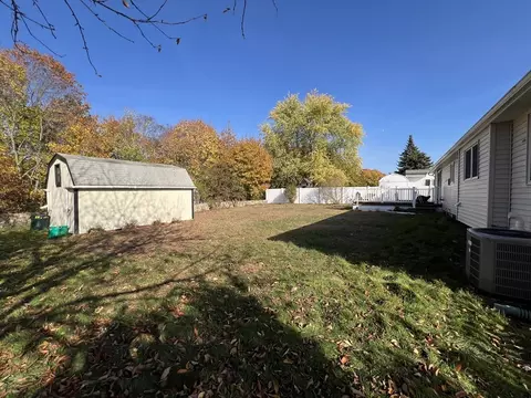 16 Bow St, Danvers, MA 01923 photo 10