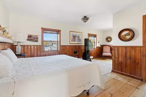 Bedroom - 19 Riverside Rd, Gloucester, MA 01930 photo 5 of 8